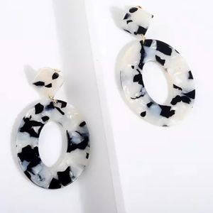 🌟{BOGO}🌟 Black and White Acrylic Oval Earrings